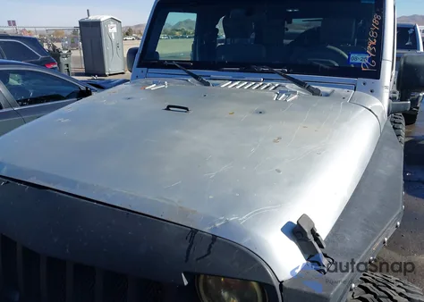 2010 Jeep Wrangler Unlimited Sport z USA, uszkodzony, nr VIN 1J4BA3H16AL191986